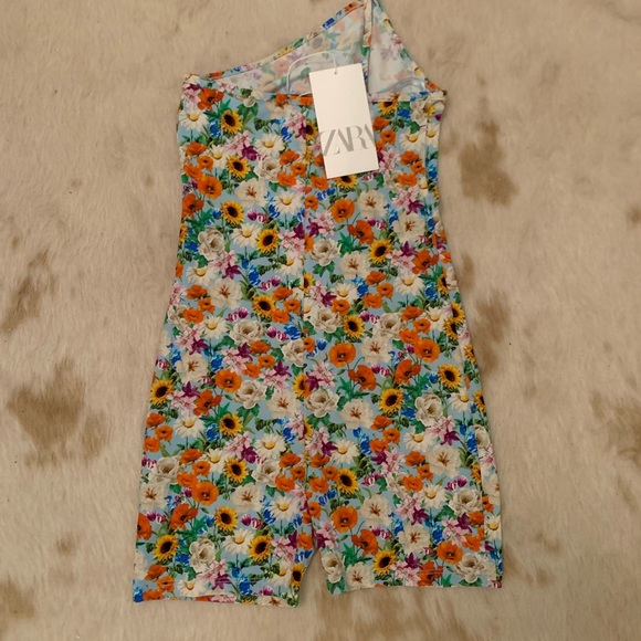 ✨2xHP✨NWT Zara Flower Print Romper - Picture 6 of 7